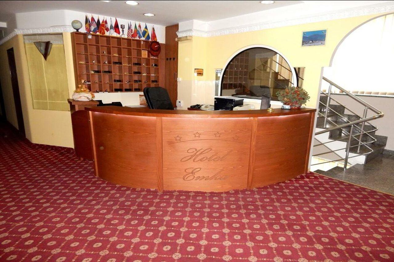 Hotel Emka Tetovo Extérieur photo