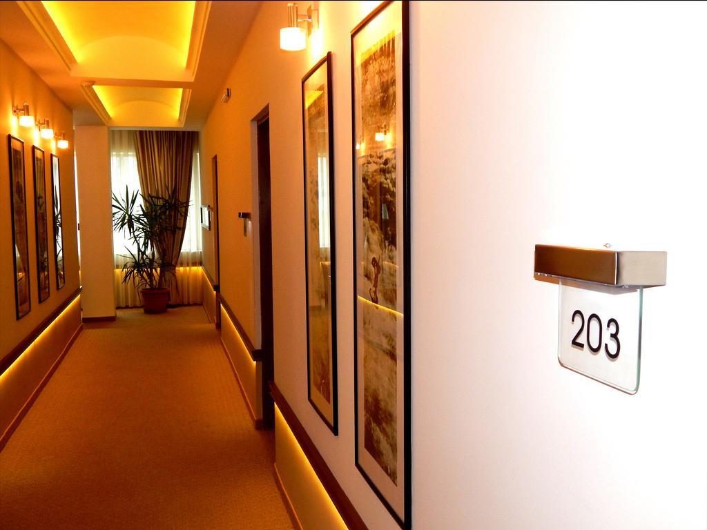 Hotel Emka Tetovo Extérieur photo