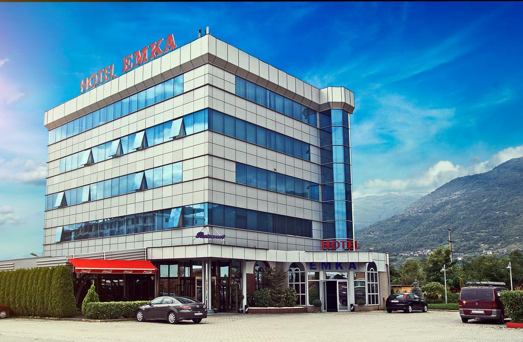 Hotel Emka Tetovo Extérieur photo