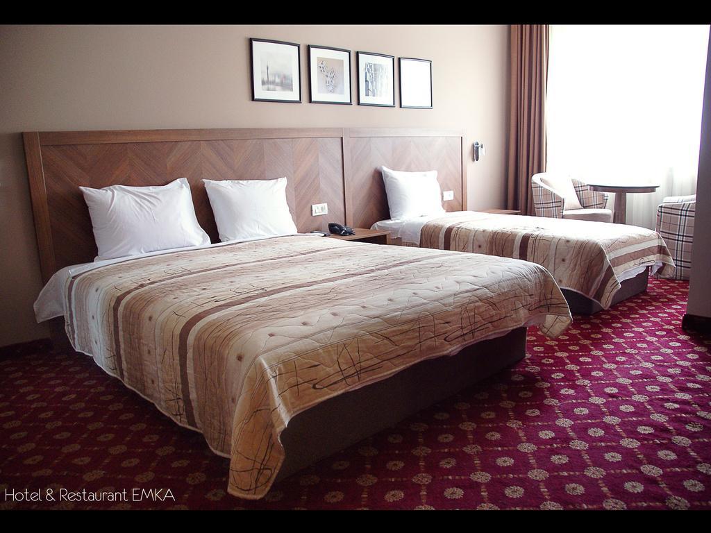 Hotel Emka Tetovo Extérieur photo
