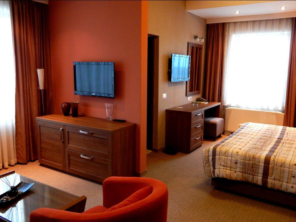 Hotel Emka Tetovo Extérieur photo
